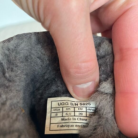 Ugg boot Used Grey Size 8 - Picture 6 of 6